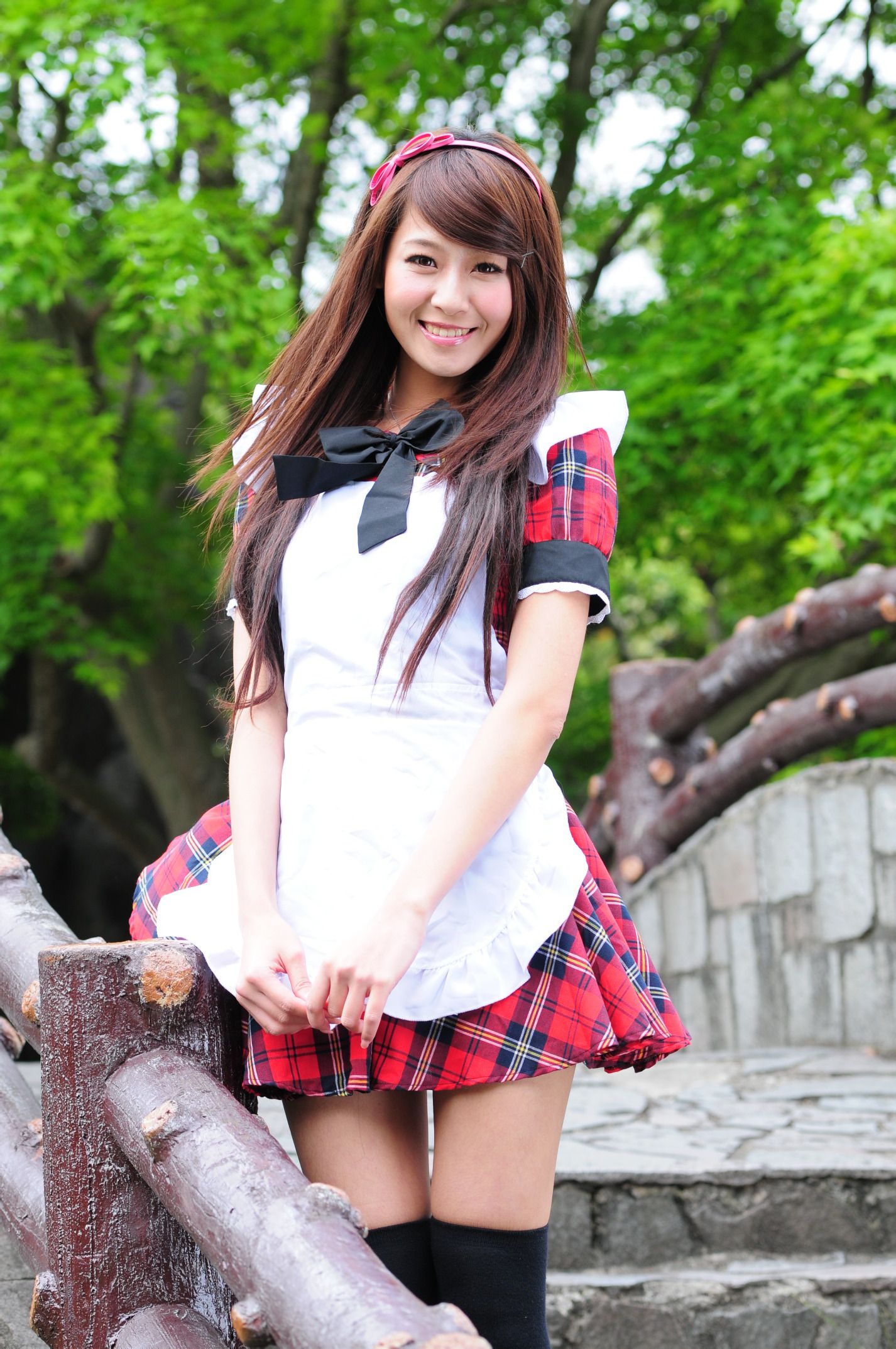 winnie小雪@庄温妮《校园长筒袜女仆美拍》 Cosplay-第49张