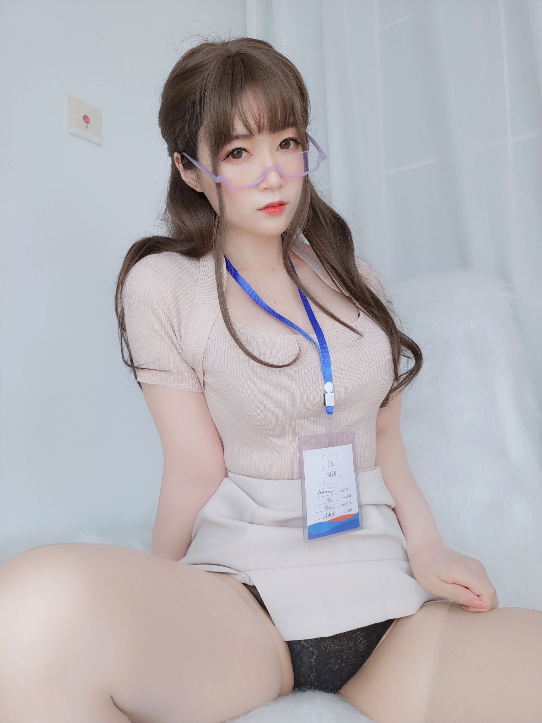 Coser小姐姐白银 – 私人医生 Cosplay-第22张