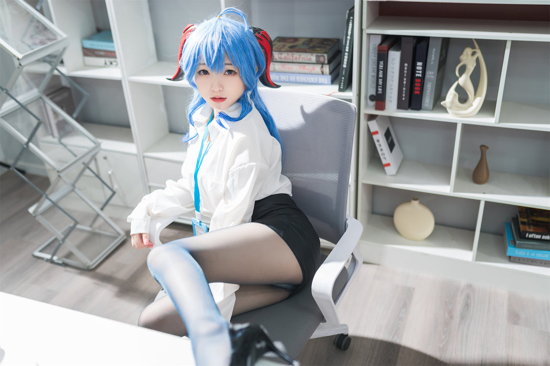花铃 – 甘雨秘书OL Cosplay-第6张