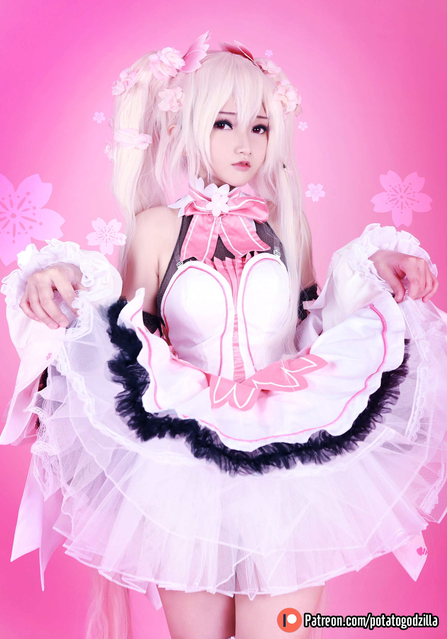 Coser小姐姐Potato Godzilla – Sakura Miku Cosplay-第2张