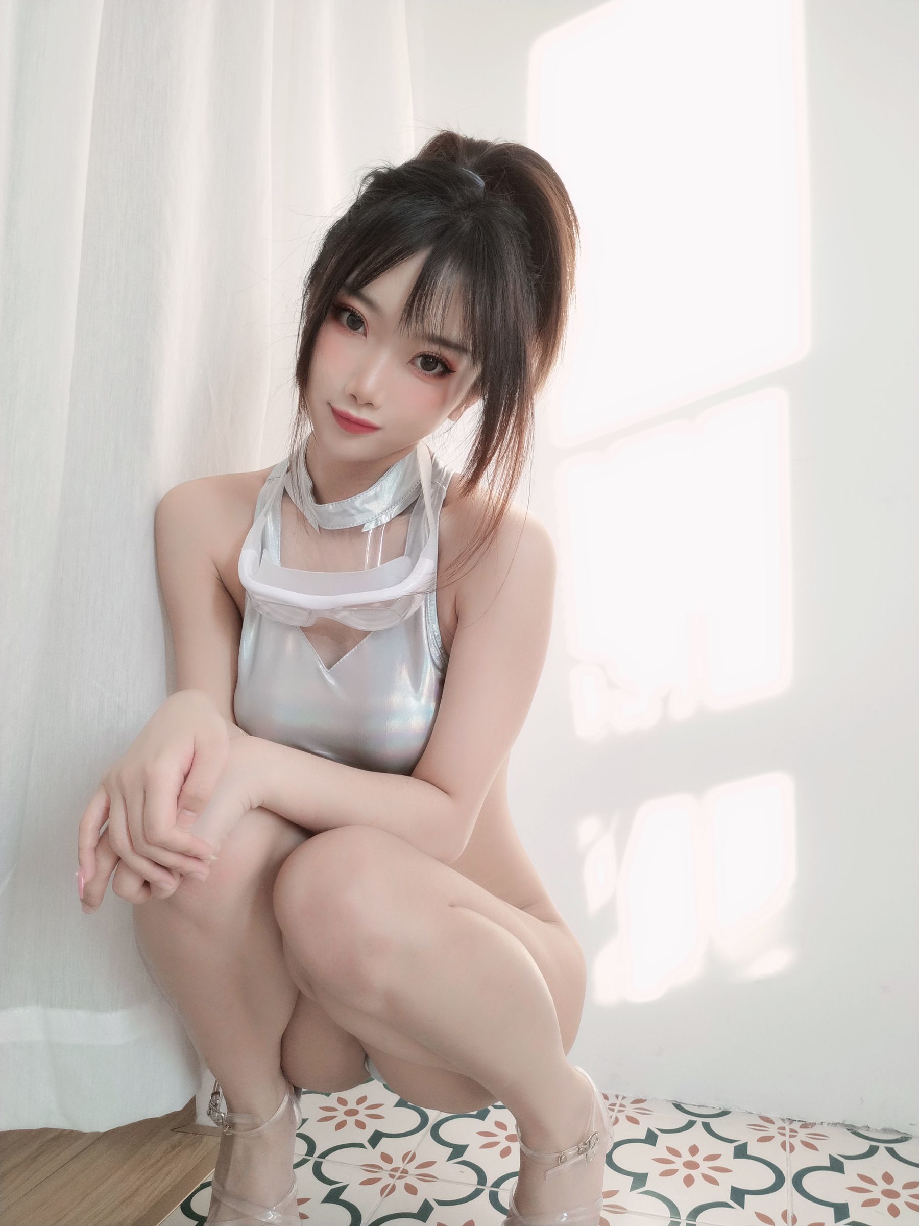 白嫩美少女鬼畜瑶 – 镭射竞泳 Cosplay-第9张