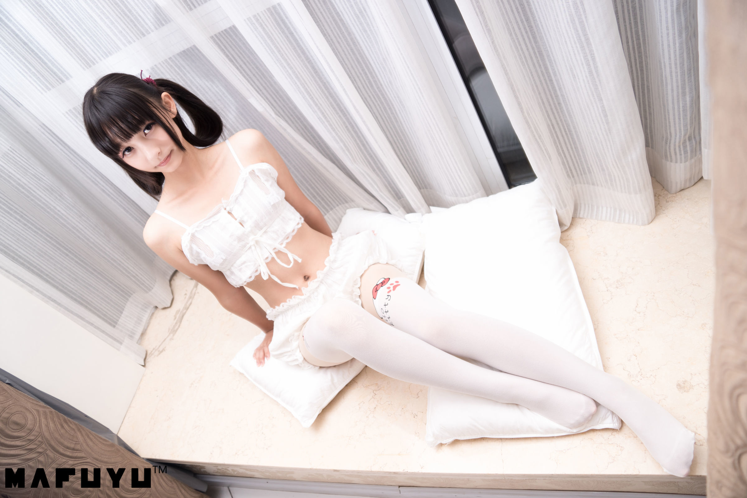 [萝莉COS] 神楽板真冬 猫爪白丝系列套图 Cosplay-第10张