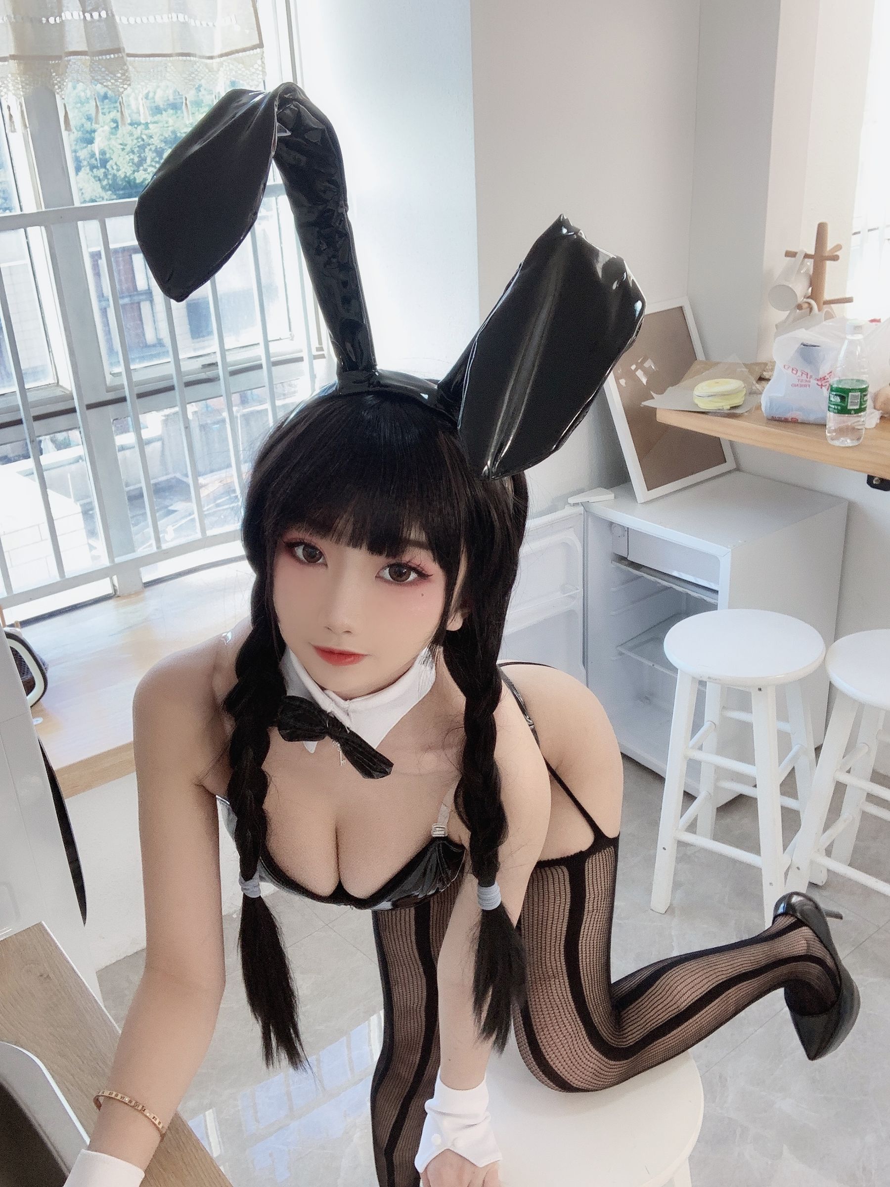 白嫩美少女鬼畜瑶 – 黑色兔女郎 Cosplay-第5张