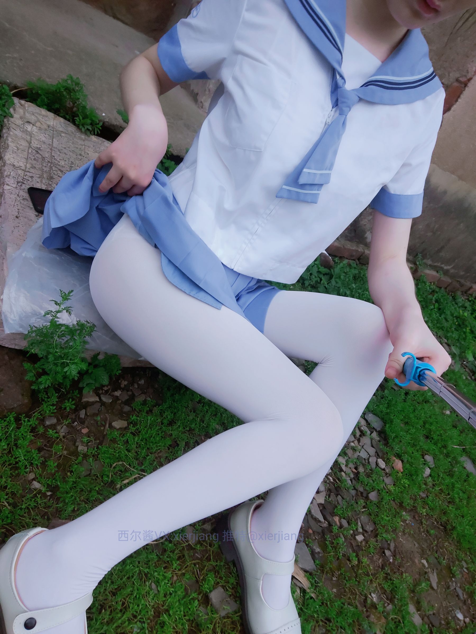 微博萌妹子西尔酱 – 青草水手服 Cosplay-第6张