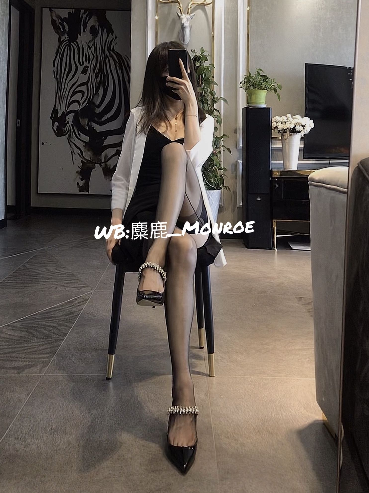 丝足博主麋鹿_Monroe 2020.07.12 黑色吊袜 Cosplay-第11张