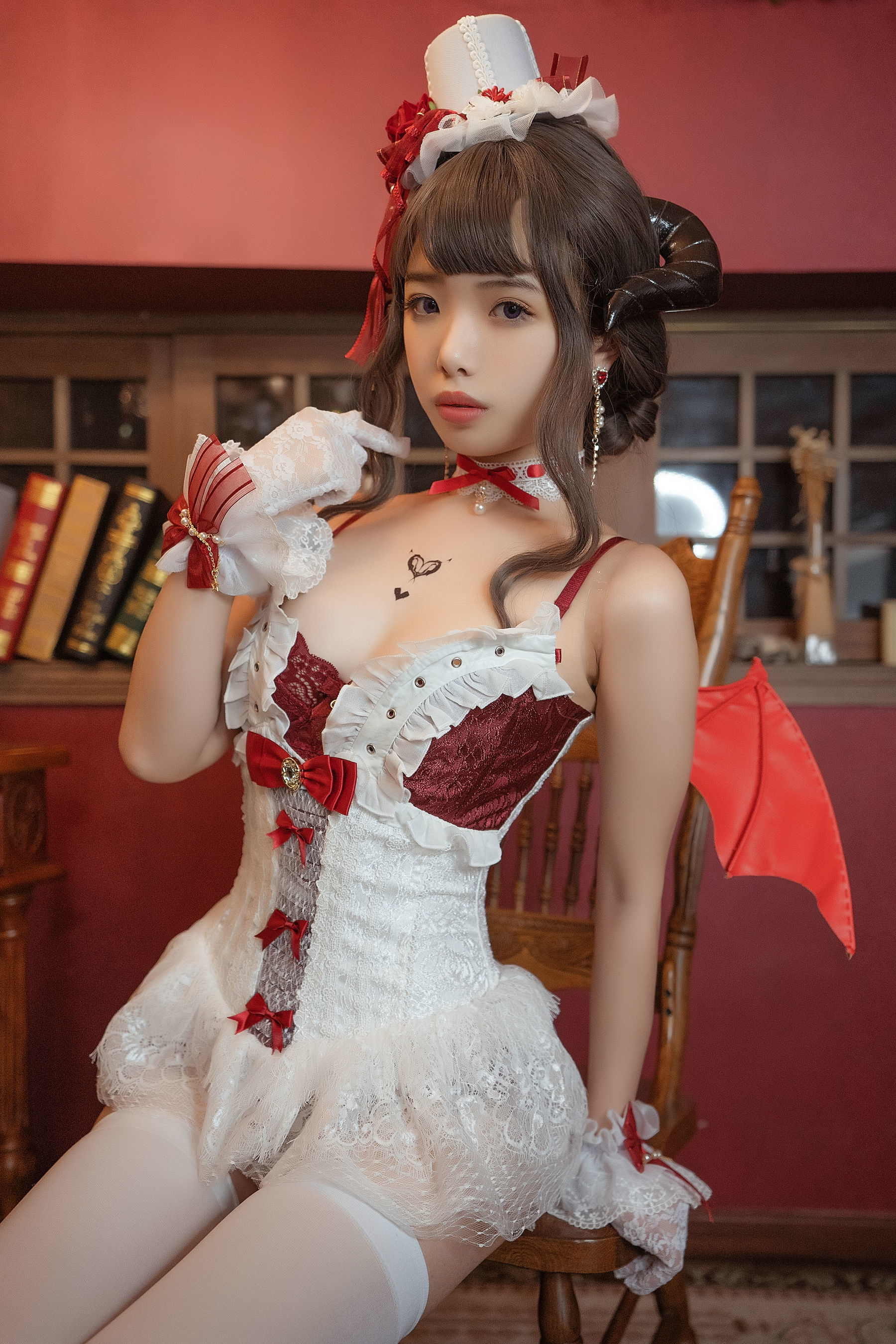 [萝莉COS] 雯妹 – 魅魔 Elegant devil Cosplay-第8张