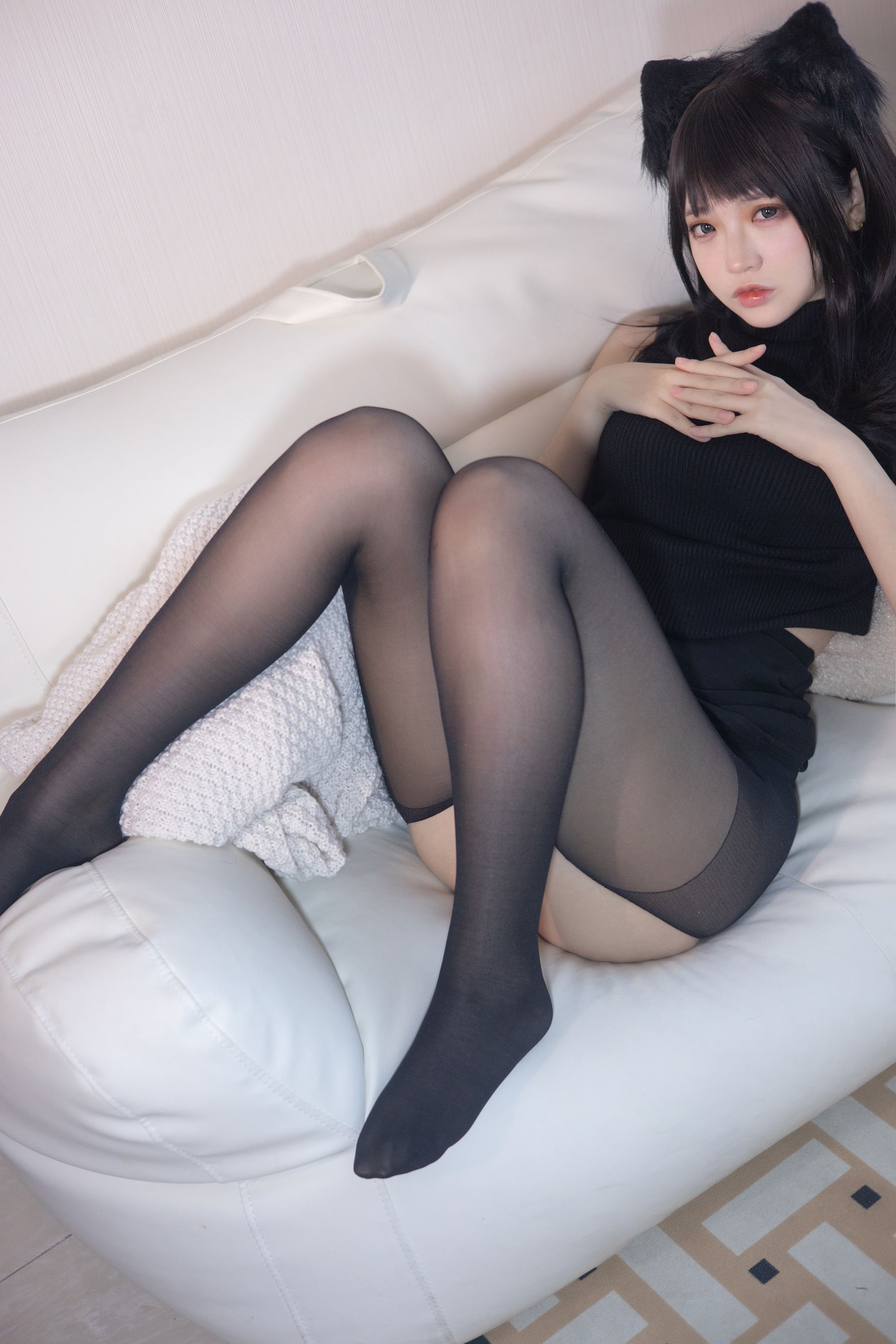 疯猫ss – 黑毛衣少女 Cosplay-第15张