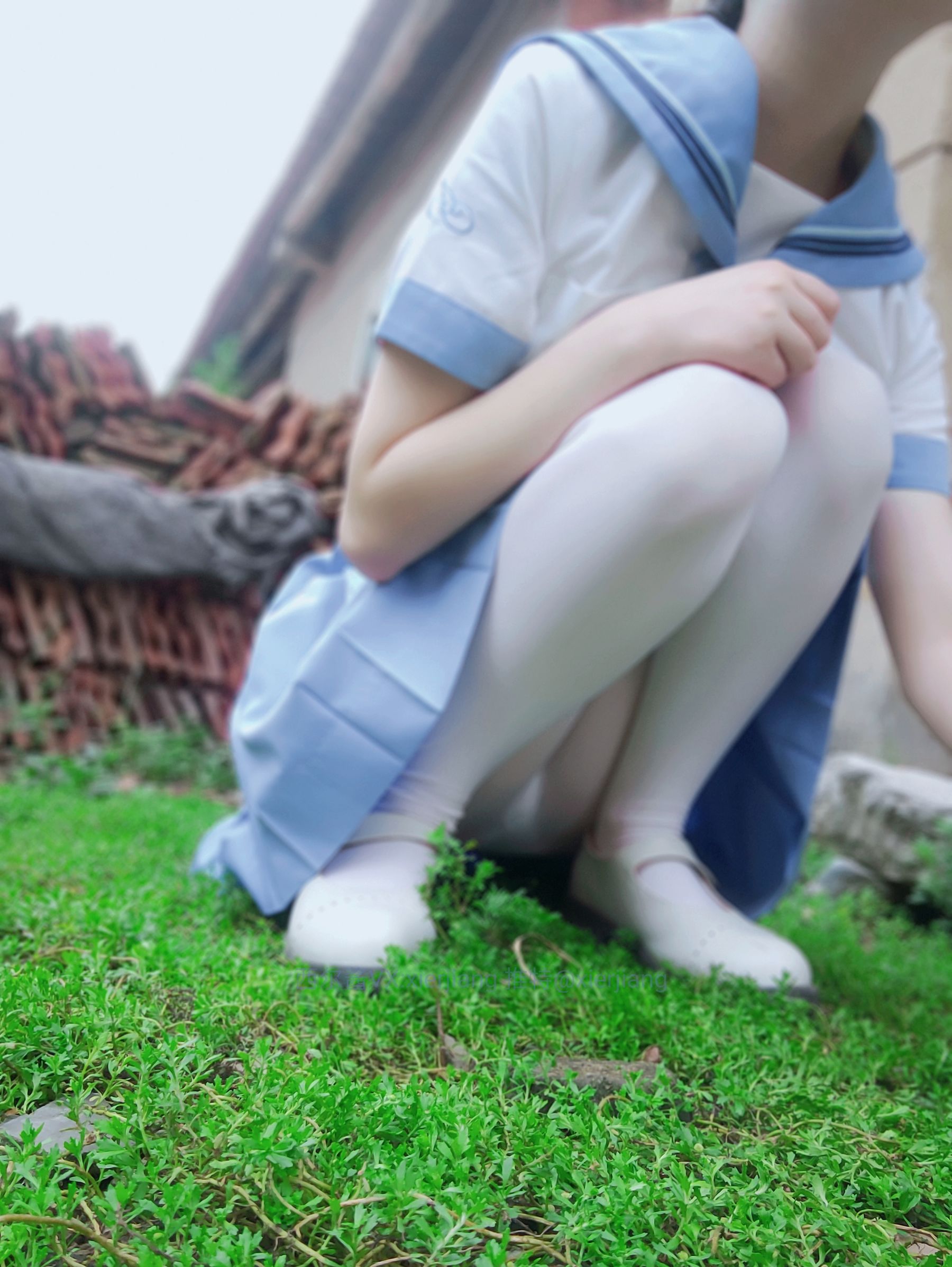微博萌妹子西尔酱 – 青草水手服 Cosplay-第2张