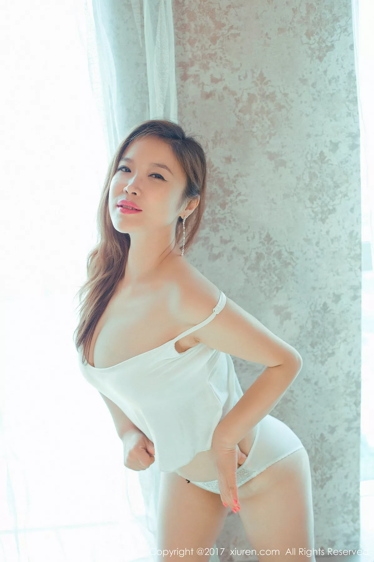 [XiuRen秀人网]第834期白兔西希写真  第22张-《94零社区》
