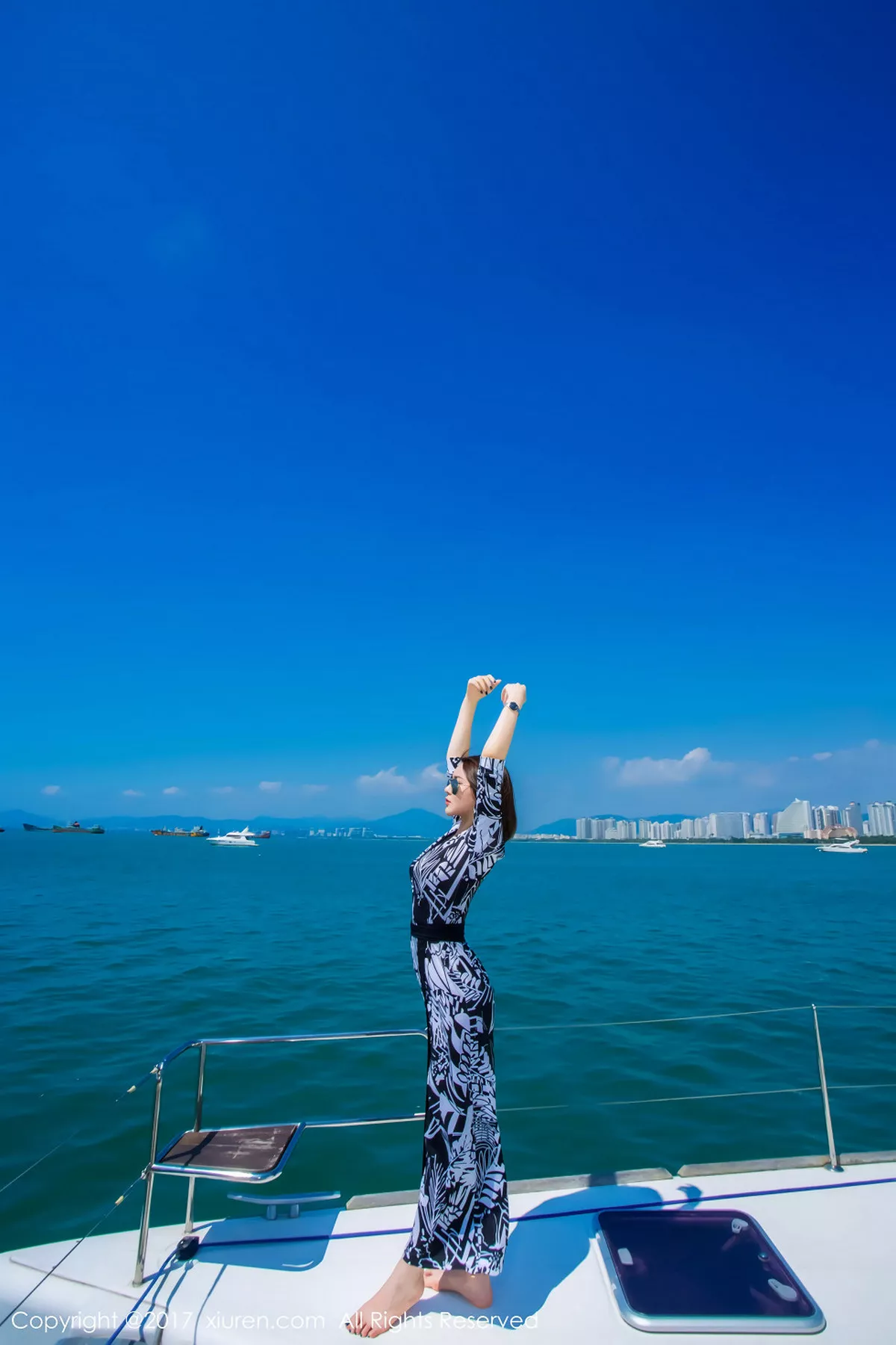 [XiuRen秀人网]第858期廿十写真  第1张-《94零社区》