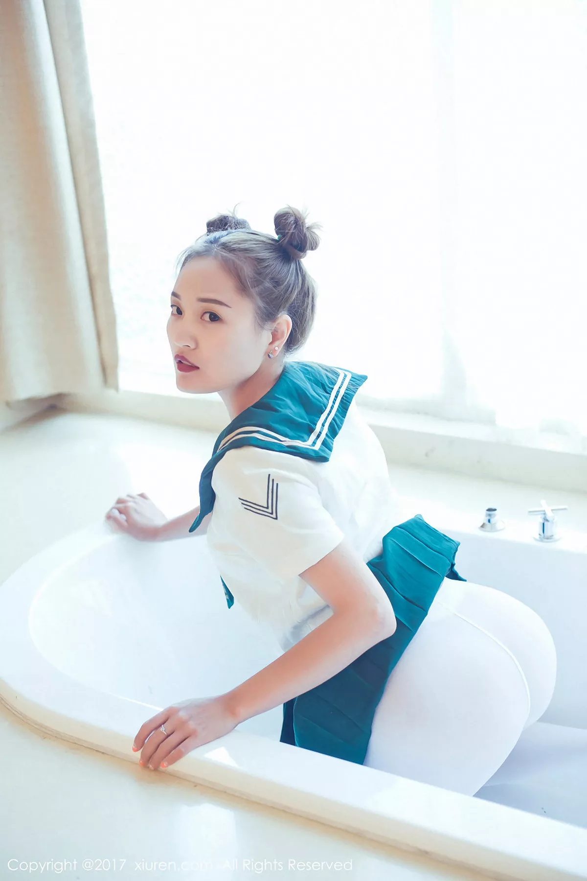[XiuRen秀人网]第848期外科TEL写真  第32张-《94零社区》