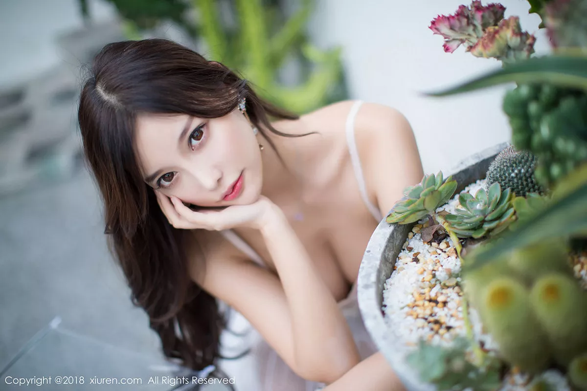 [XiuRen秀人网]第1296期杨晨晨写真  第18张-《94零社区》