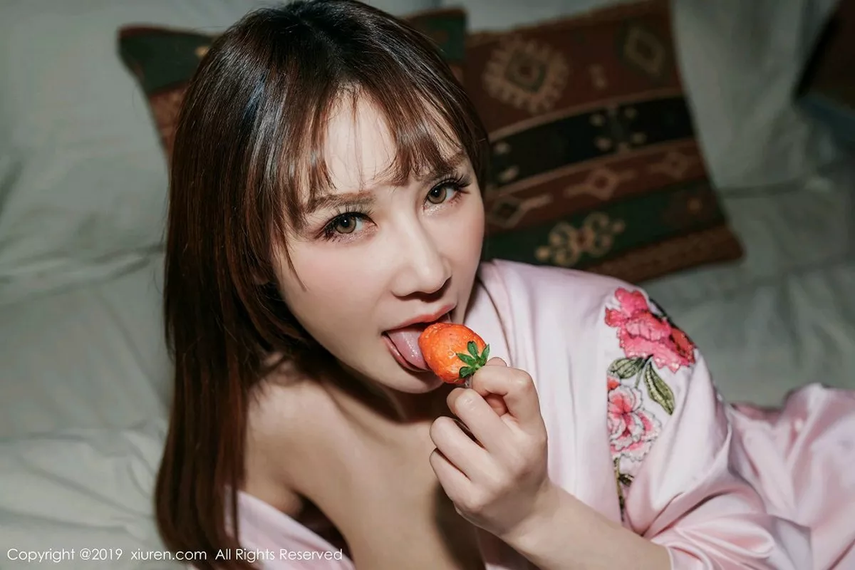 [XiuRen秀人网]第1422期苏可er写真  第13张-《94零社区》