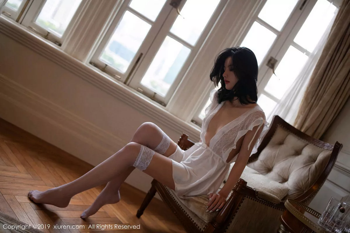 [XiuRen秀人网]第1624期就是阿朱啊写真  第9张-《94零社区》