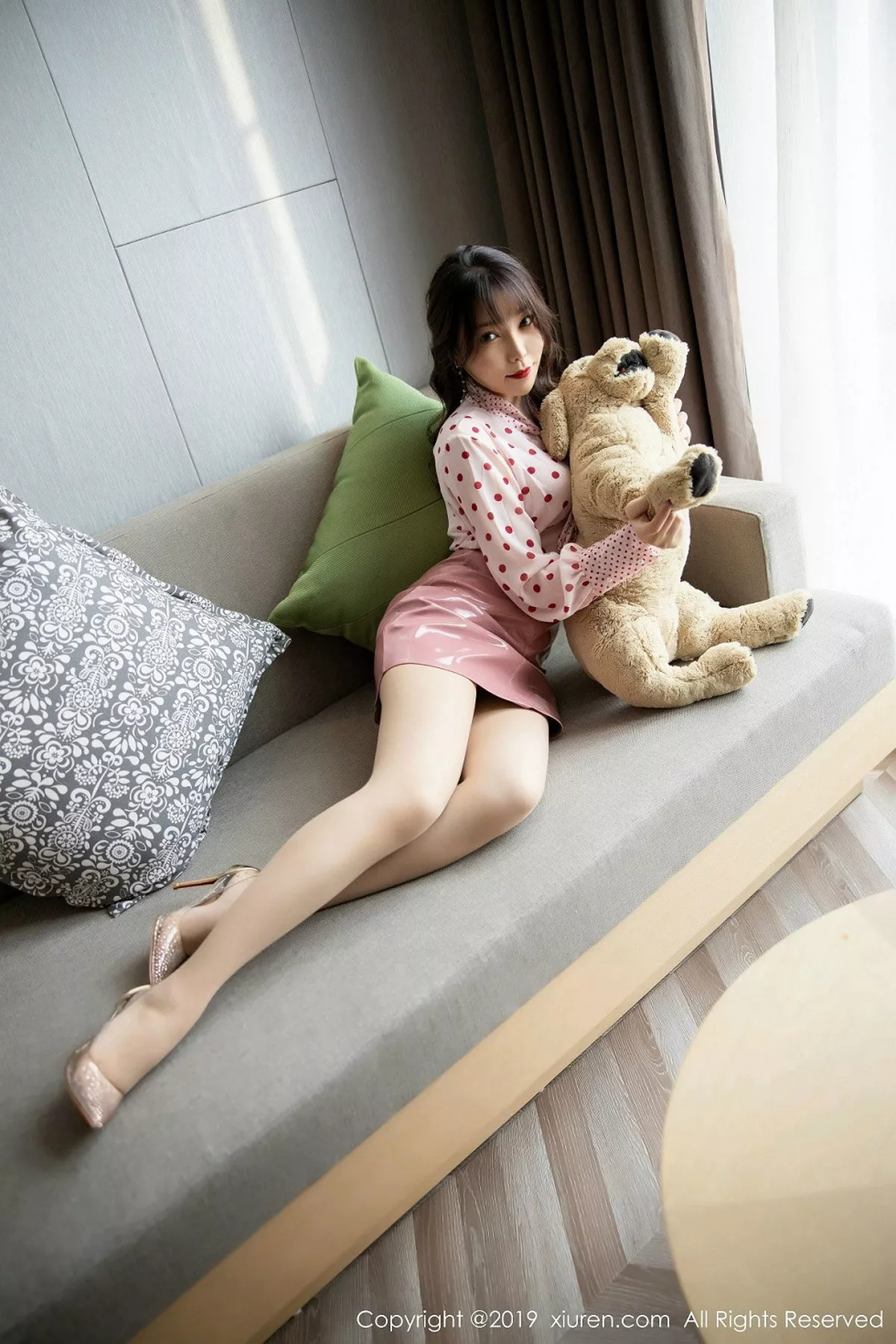 [XiuRen秀人网]第1742期芝芝Booty写真  第23张-《94零社区》