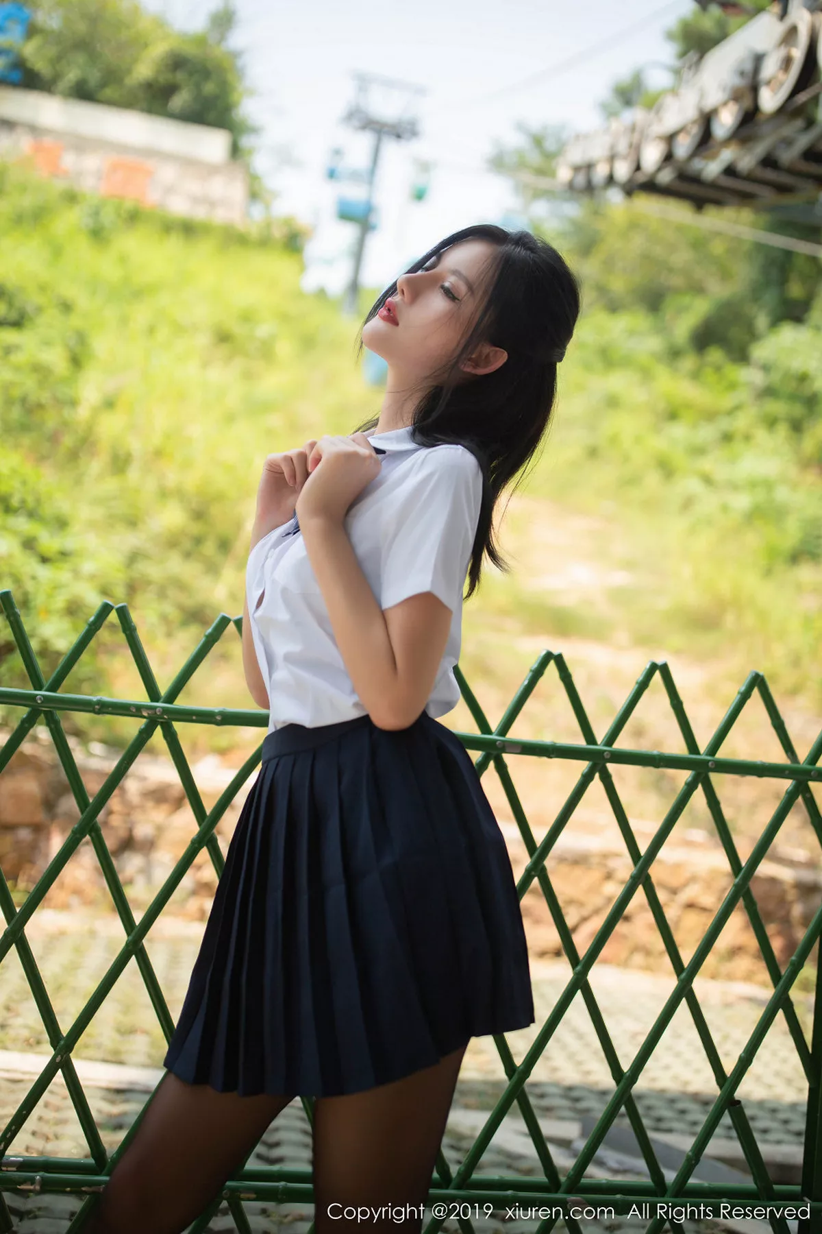 [XiuRen秀人网]第1723期就是阿朱啊写真  第18张-《94零社区》