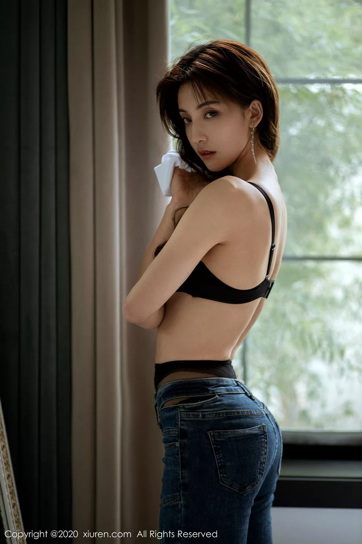 [XiuRen秀人网]第1901期林文文写真  第2张-《94零社区》
