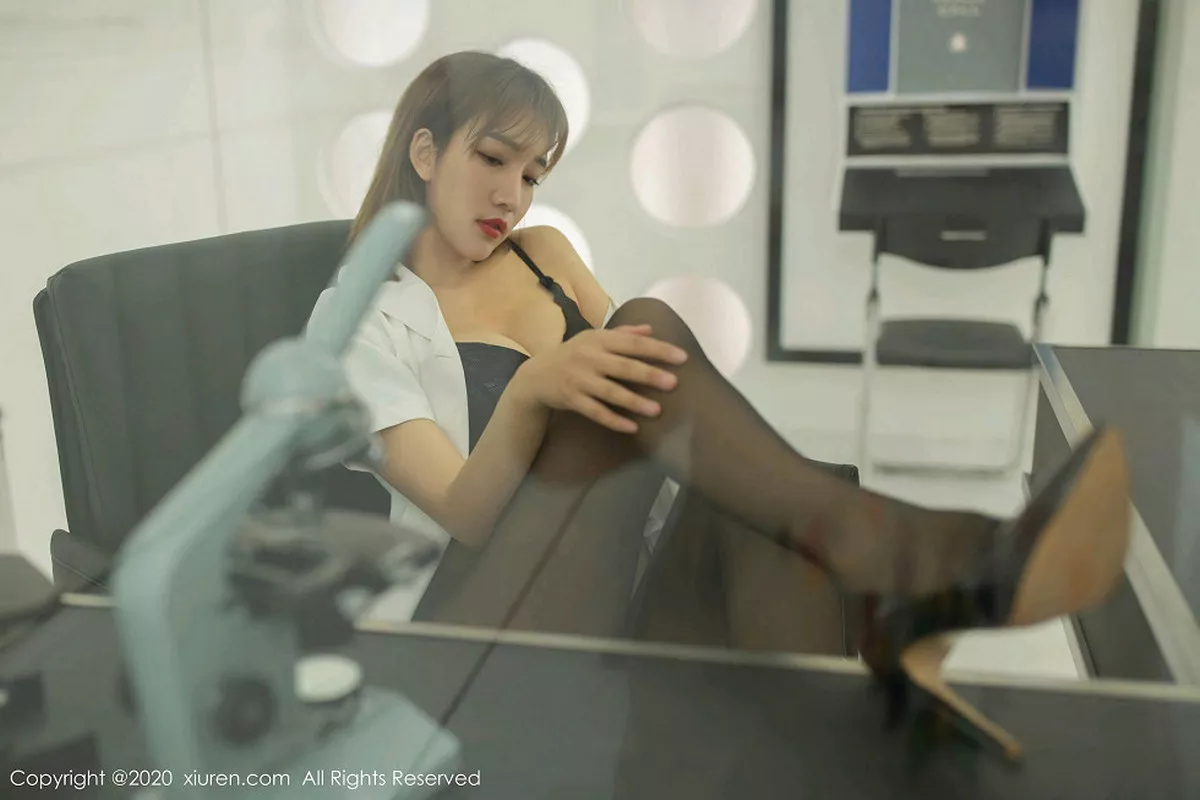 [XiuRen秀人网]第1931期陆萱萱写真  第27张-《94零社区》