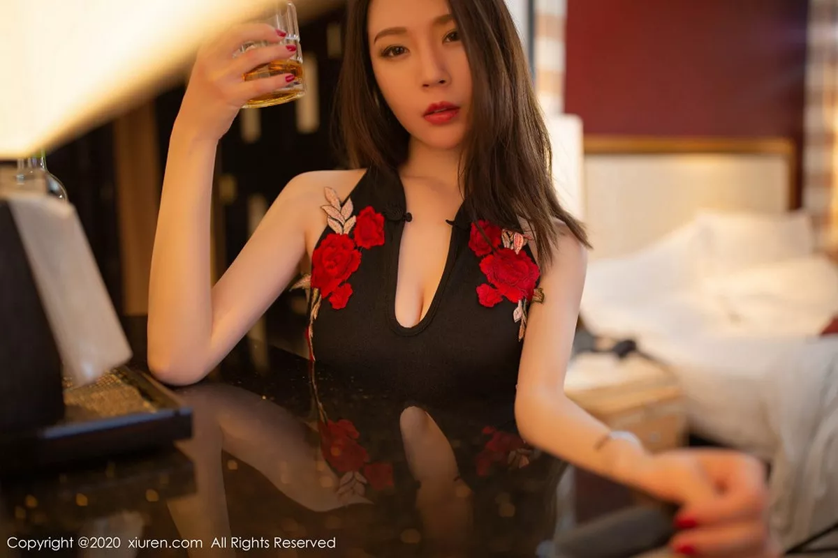 [XiuRen秀人网]第2103期梦心月写真  第17张-《94零社区》