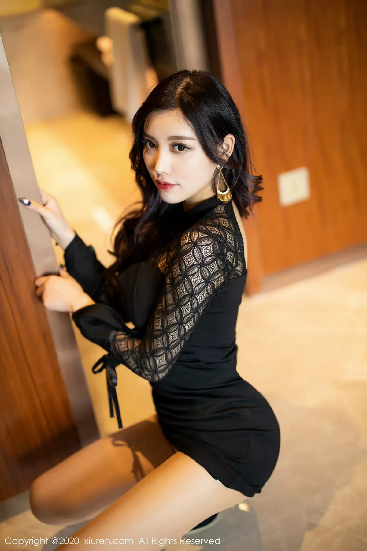 [XiuRen秀人网]第2137期杨晨晨写真  第20张-《94零社区》