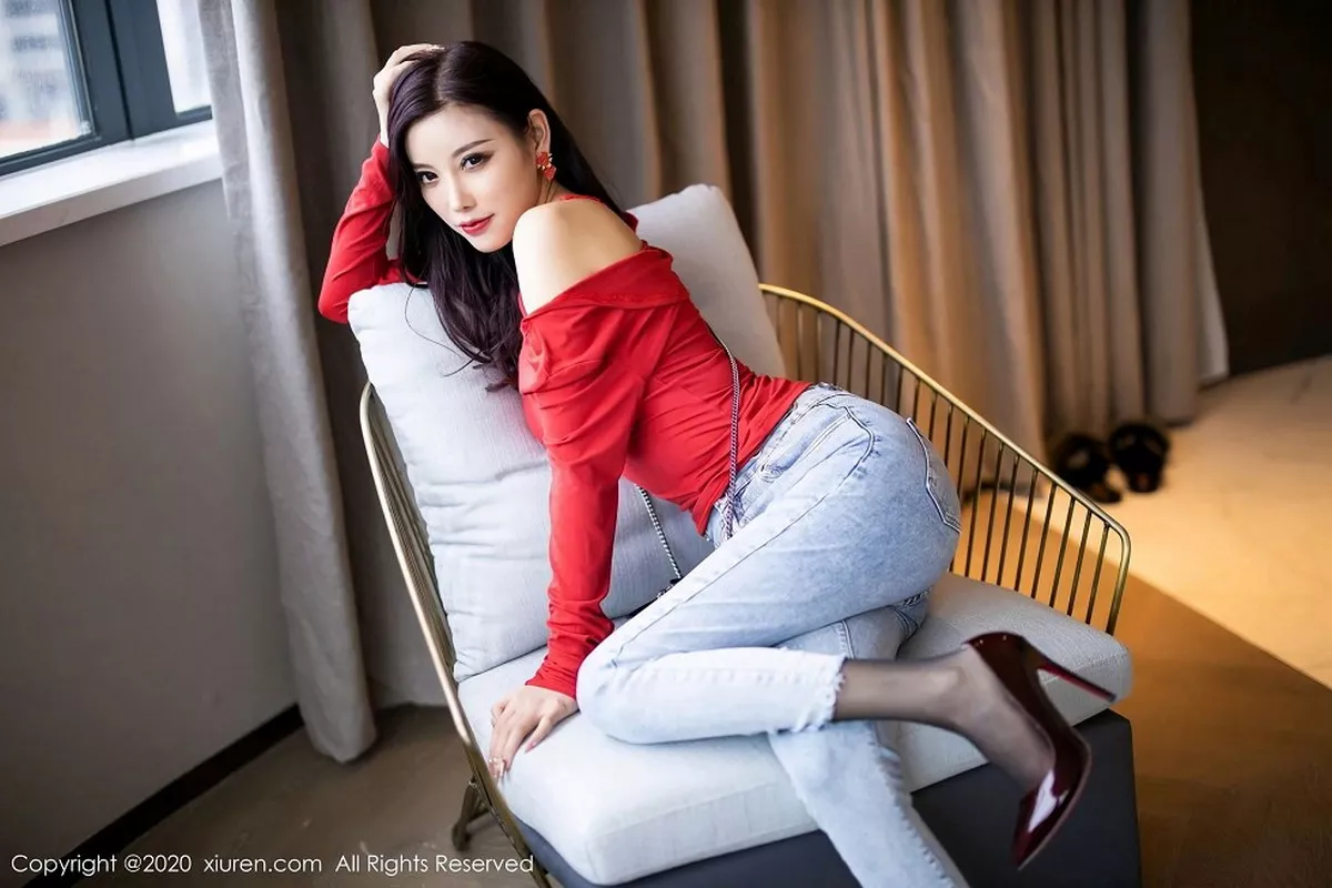 [XiuRen秀人网]第2200期杨晨晨写真  第21张-《94零社区》