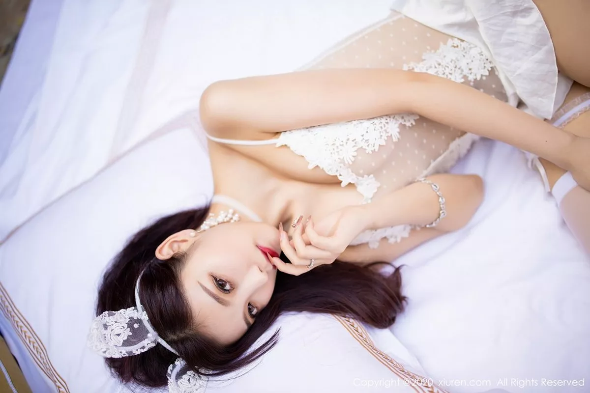 [XiuRen秀人网]第2301期杨晨晨写真  第25张-《94零社区》