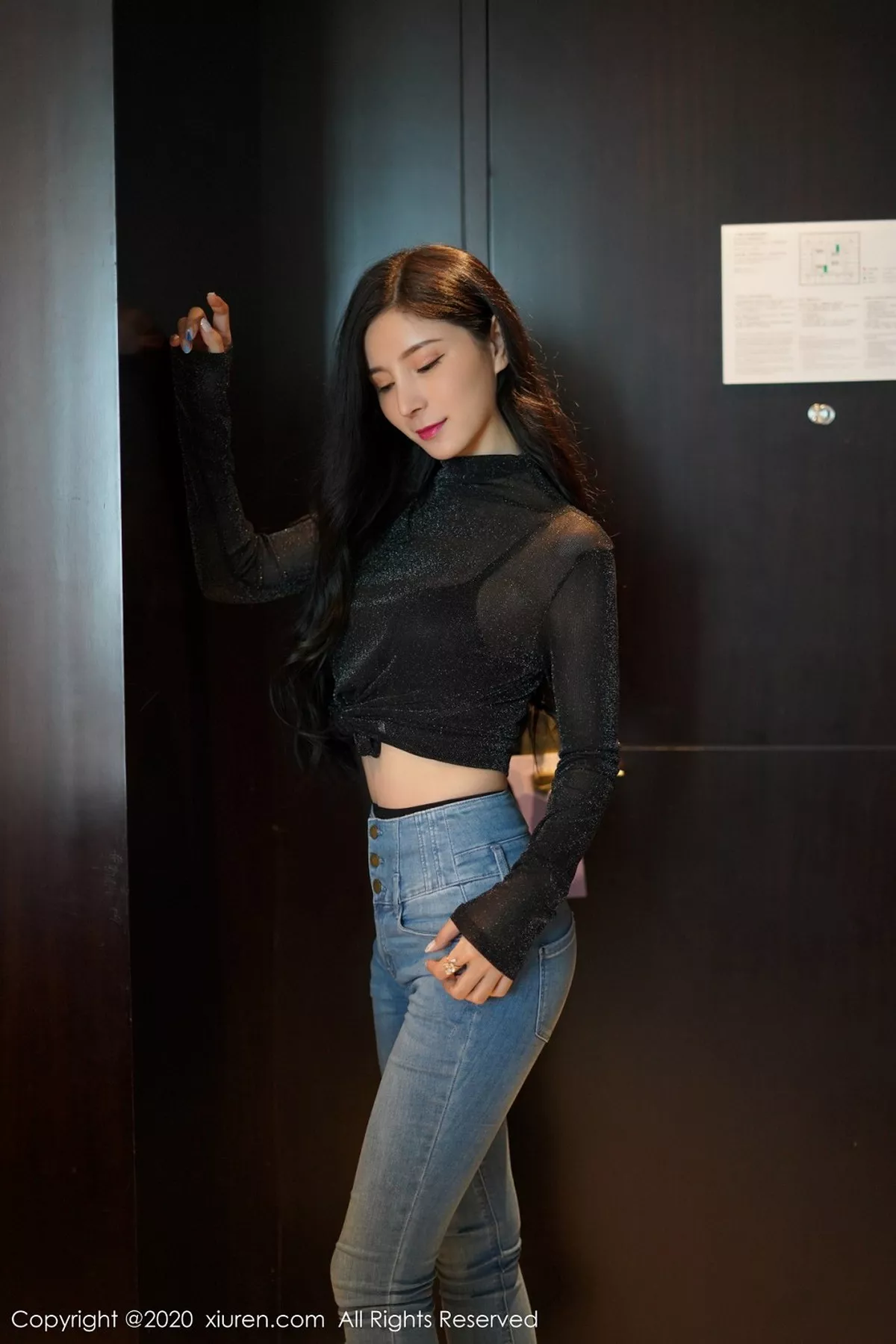 [XiuRen秀人网]第2386期小蛮妖写真  第9张-《94零社区》
