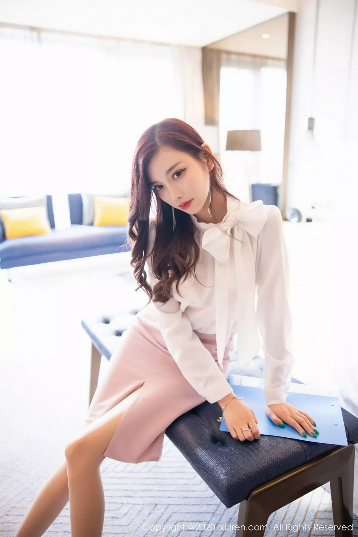 [XiuRen秀人网]第2431期杨晨晨写真  第10张-《94零社区》