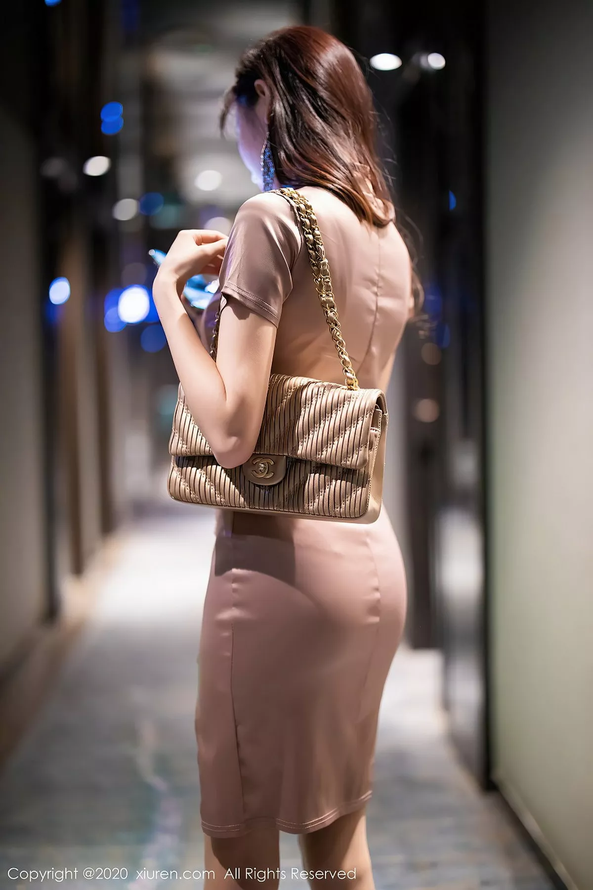 [XiuRen秀人网]第2587期杨晨晨写真  第16张-《94零社区》