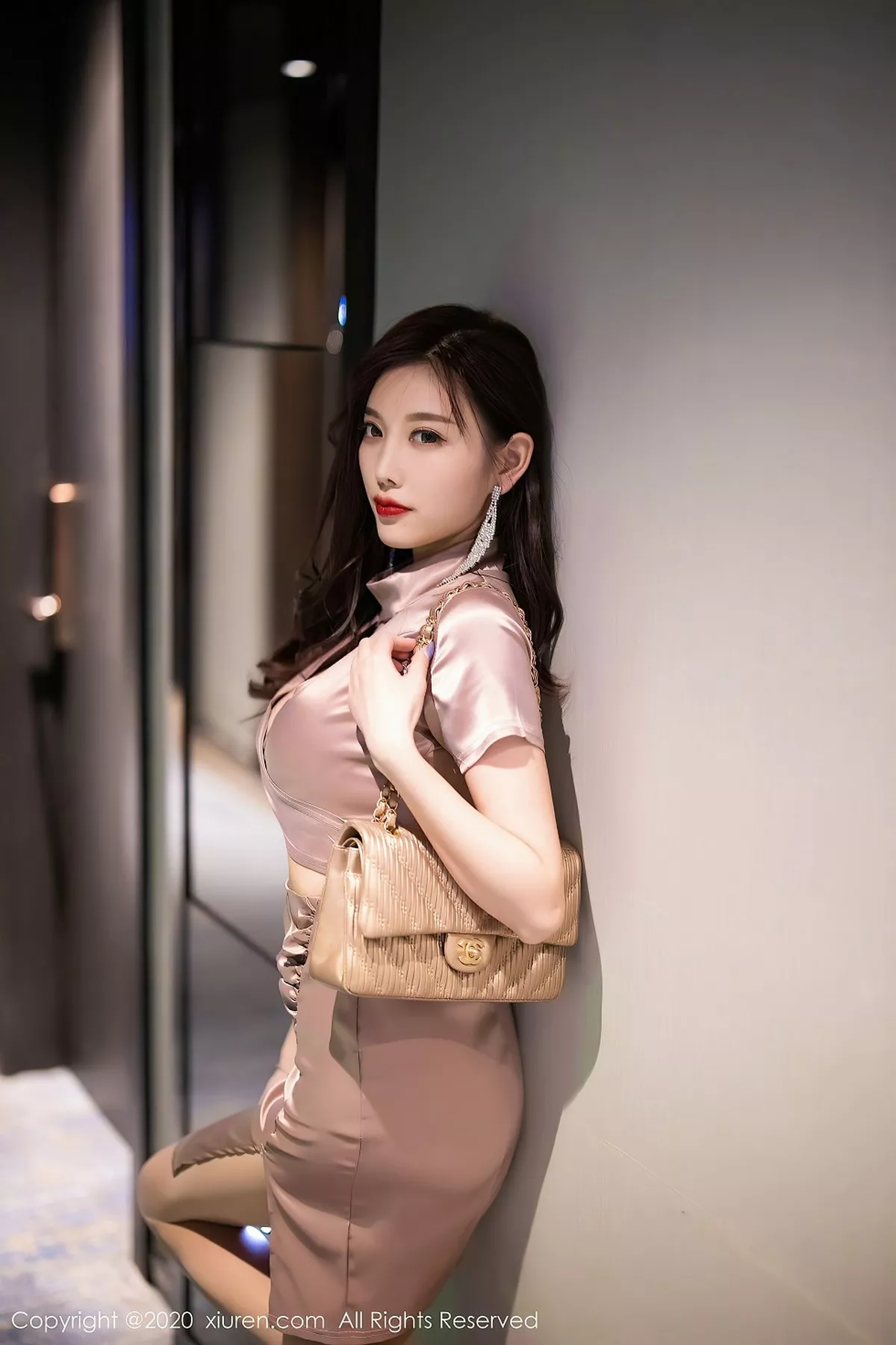 [XiuRen秀人网]第2587期杨晨晨写真  第19张-《94零社区》