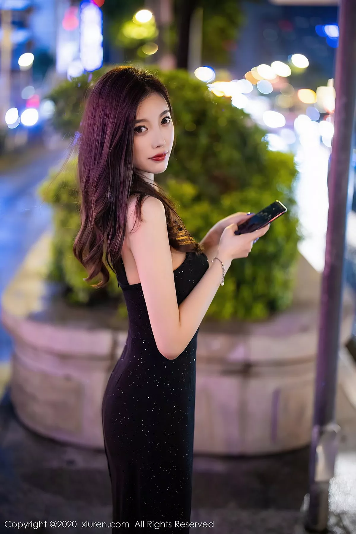 [XiuRen秀人网]第2616期杨晨晨写真  第1张-《94零社区》
