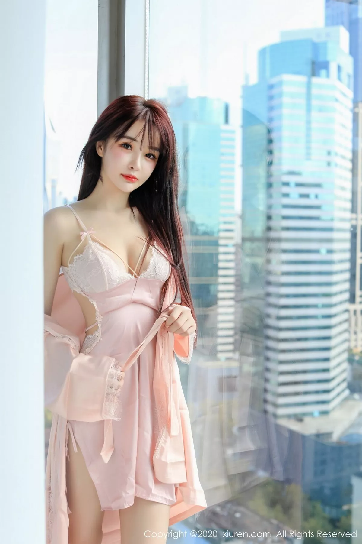 [XiuRen秀人网]第2666期南初妹妹写真  第4张-《94零社区》