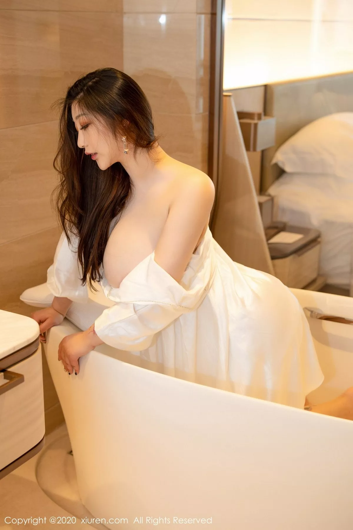 [XiuRen秀人网]第2663期妲己写真  第19张-《94零社区》