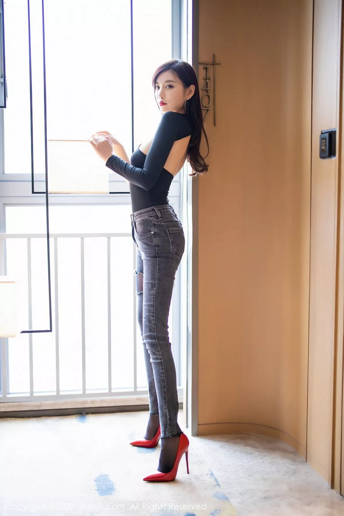 [XiuRen秀人网]第2841期杨晨晨写真  第10张-《94零社区》
