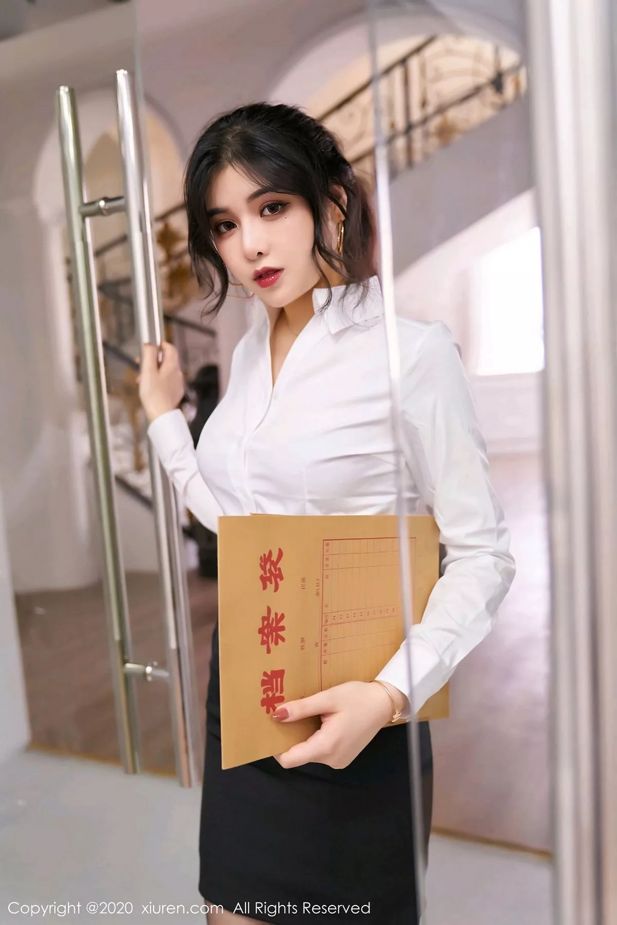 [XiuRen秀人网]第2768期韩静安写真  第4张-《94零社区》