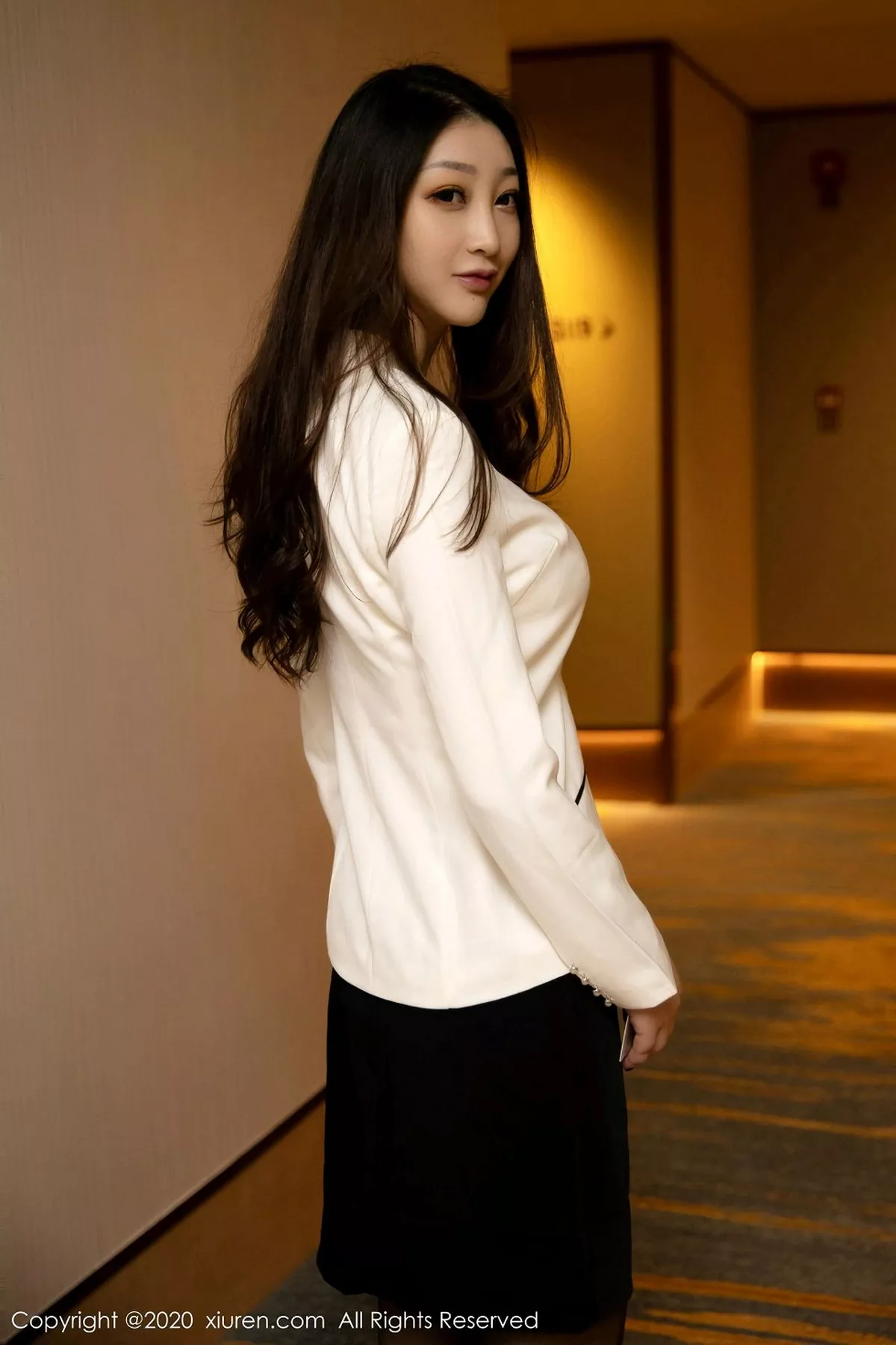 [XiuRen秀人网]第2880期妲己写真  第14张-《94零社区》