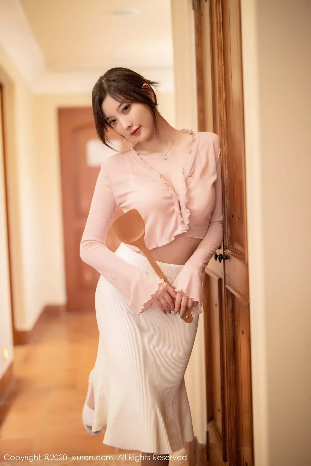 [XiuRen秀人网]第2905期杨晨晨写真  第24张-《94零社区》