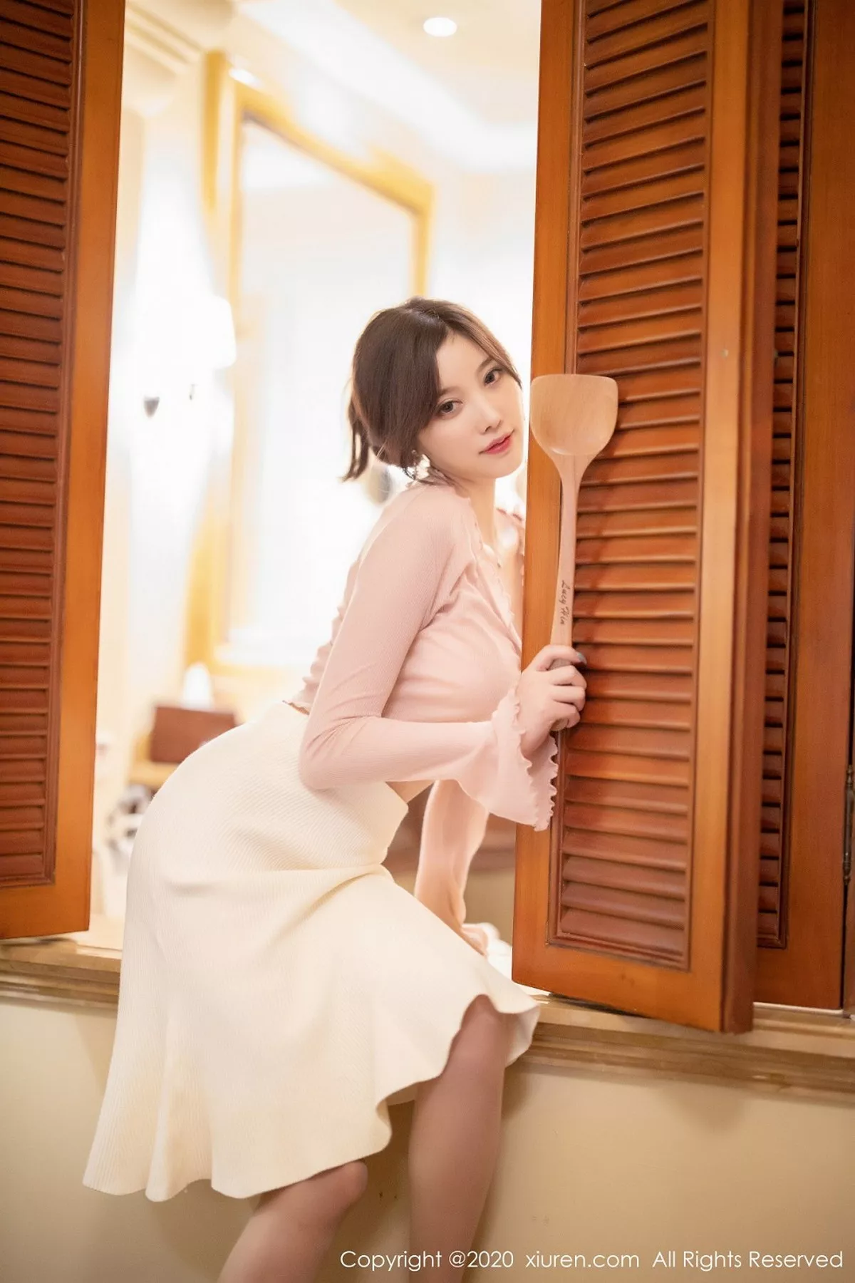 [XiuRen秀人网]第2905期杨晨晨写真  第25张-《94零社区》