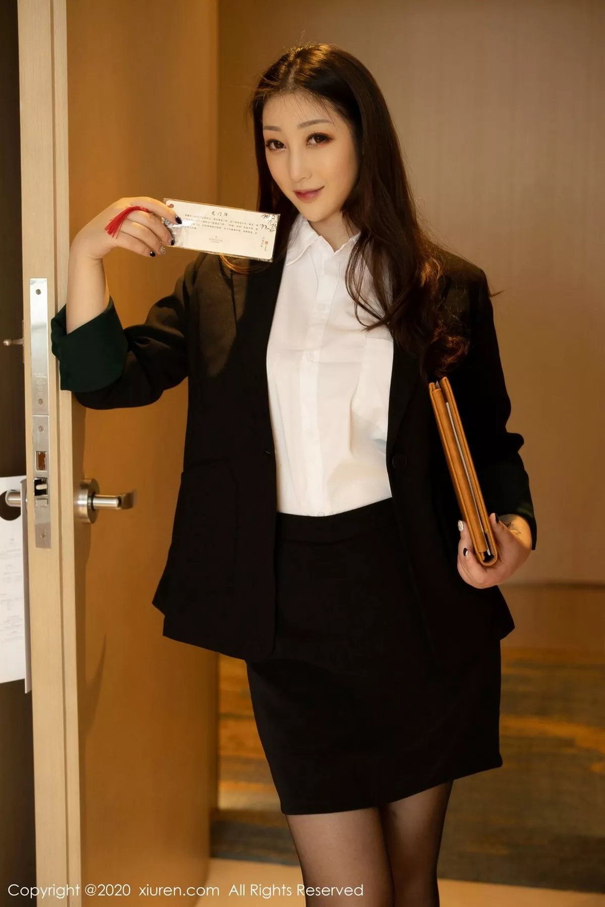 [XiuRen秀人网]第2937期妲己写真  第16张-《94零社区》