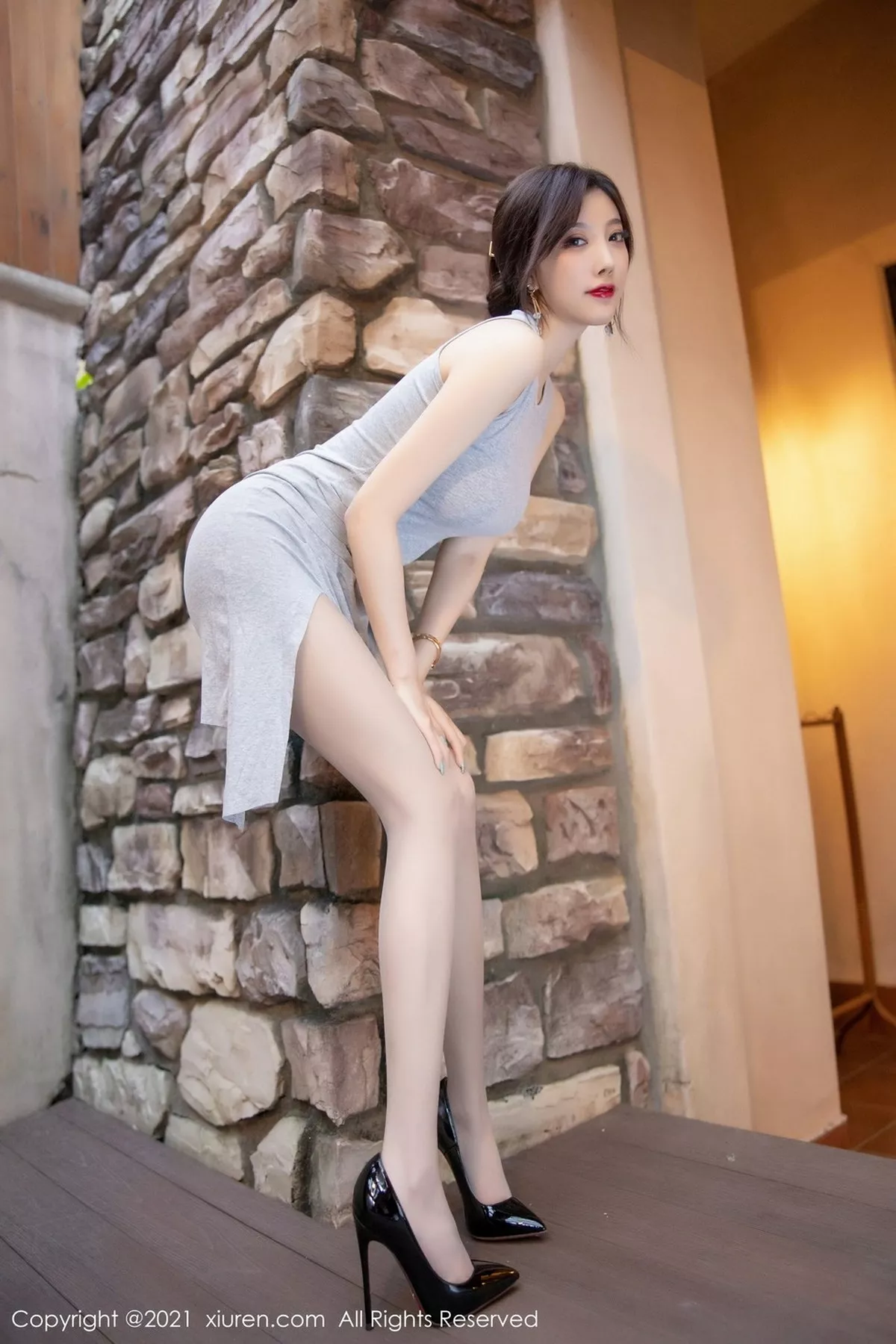 [XiuRen秀人网]第3022期杨晨晨写真  第3张-《94零社区》