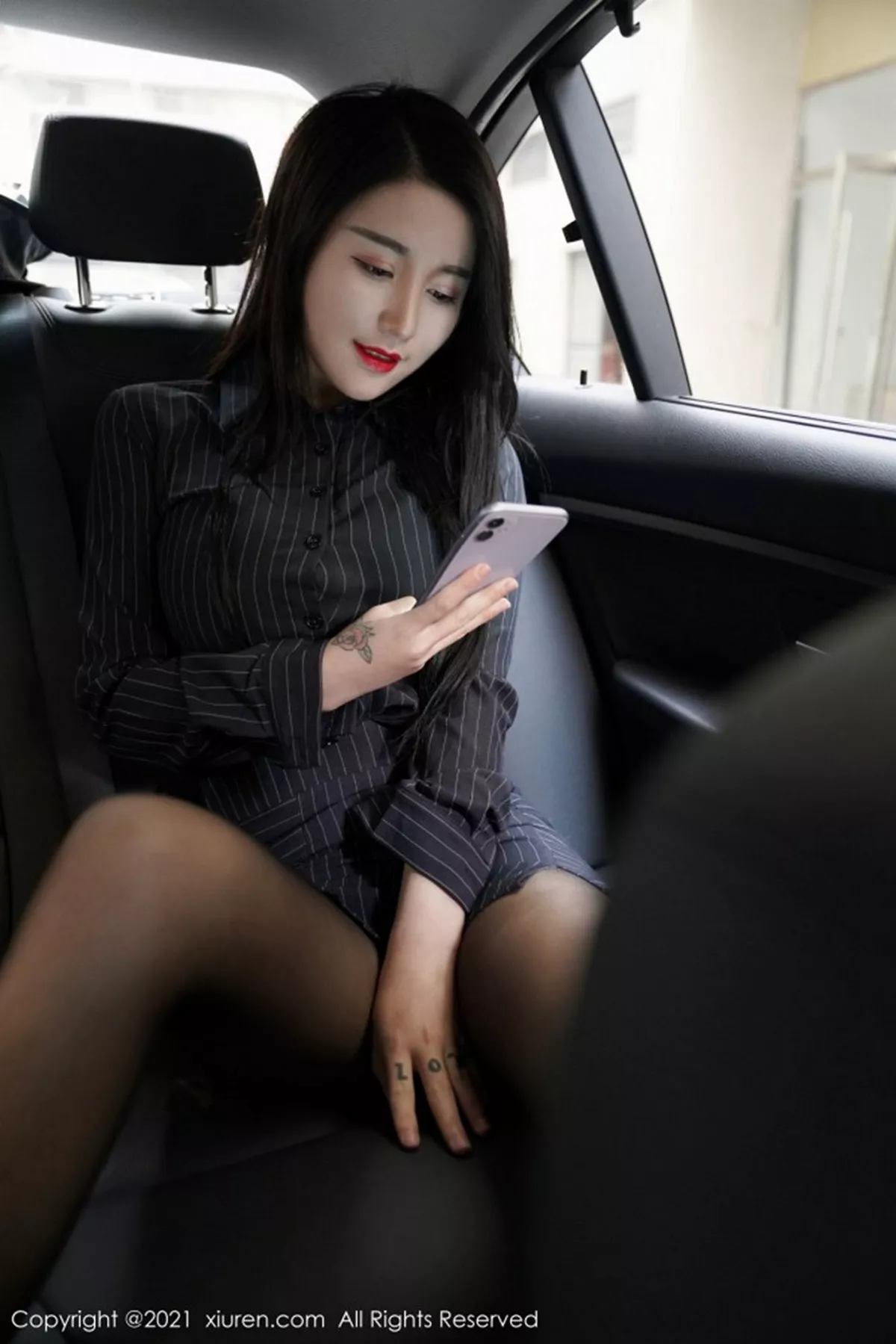 [XiuRen秀人网]第3111期美七Mia写真  第8张-《94零社区》