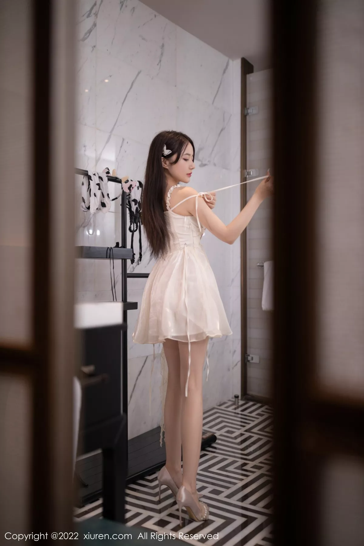[XiuRen秀人网]第5776期鱼子酱写真  第15张-《94零社区》