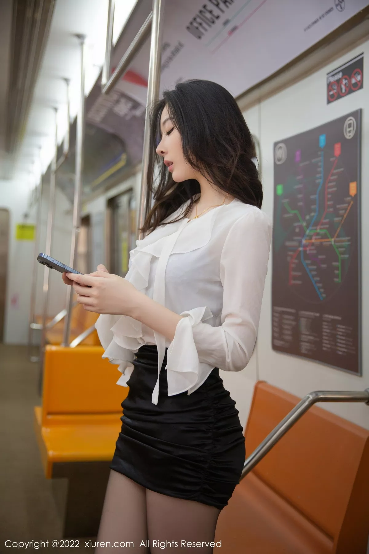 [XiuRen秀人网]第5808期是小逗逗写真  第13张-《94零社区》