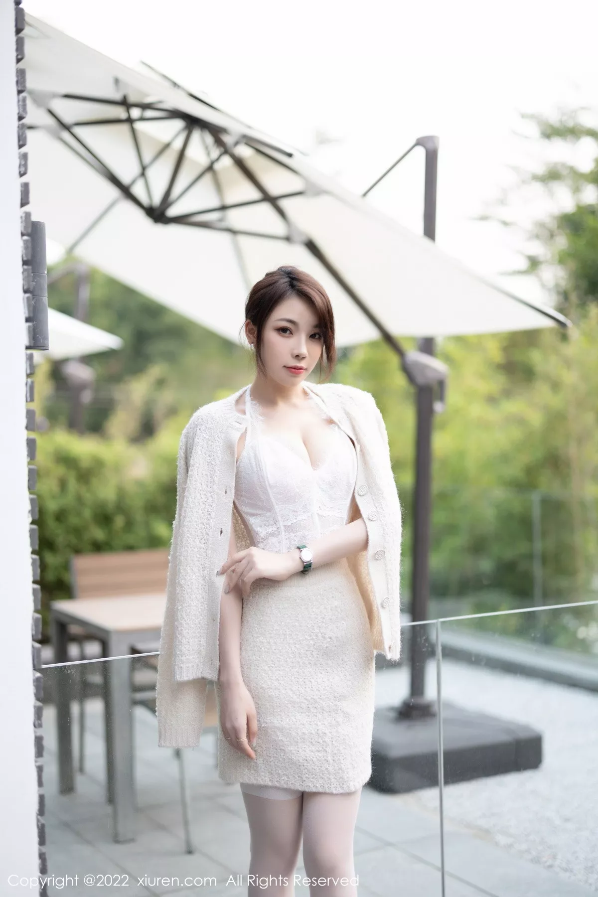 [XiuRen秀人网]第5880期徐莉芝写真  第1张-《94零社区》