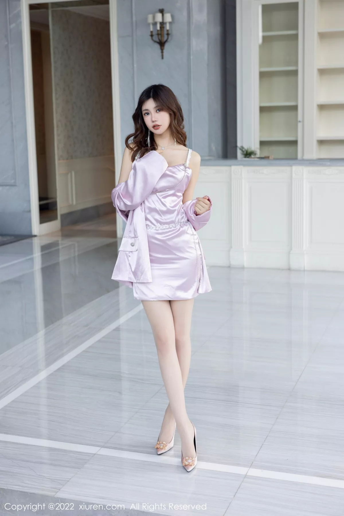 [XiuRen秀人网]第5879期绮里嘉写真  第2张-《94零社区》