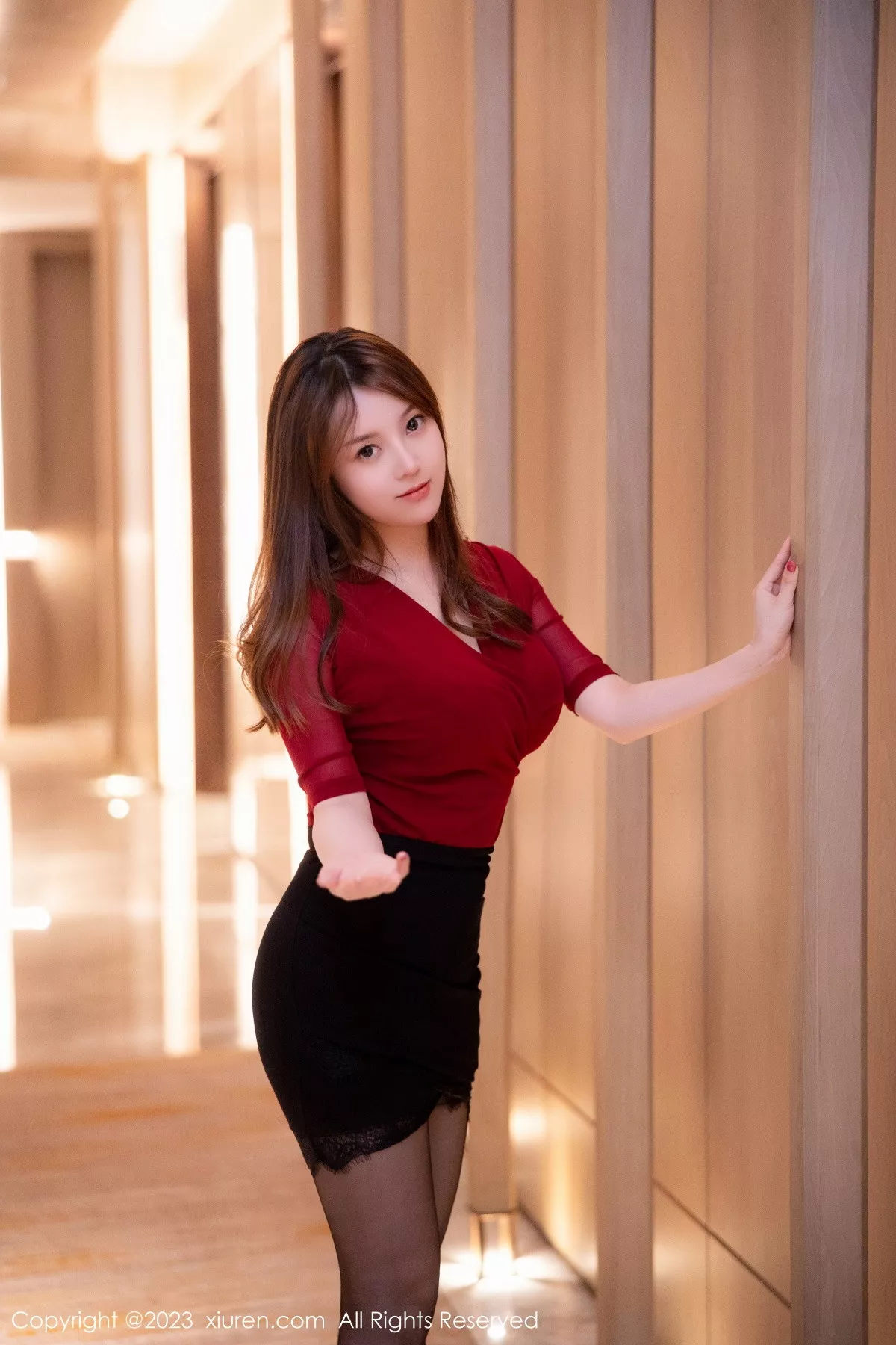 [XiuRen秀人网]第6096期豆瓣酱写真  第4张-《94零社区》