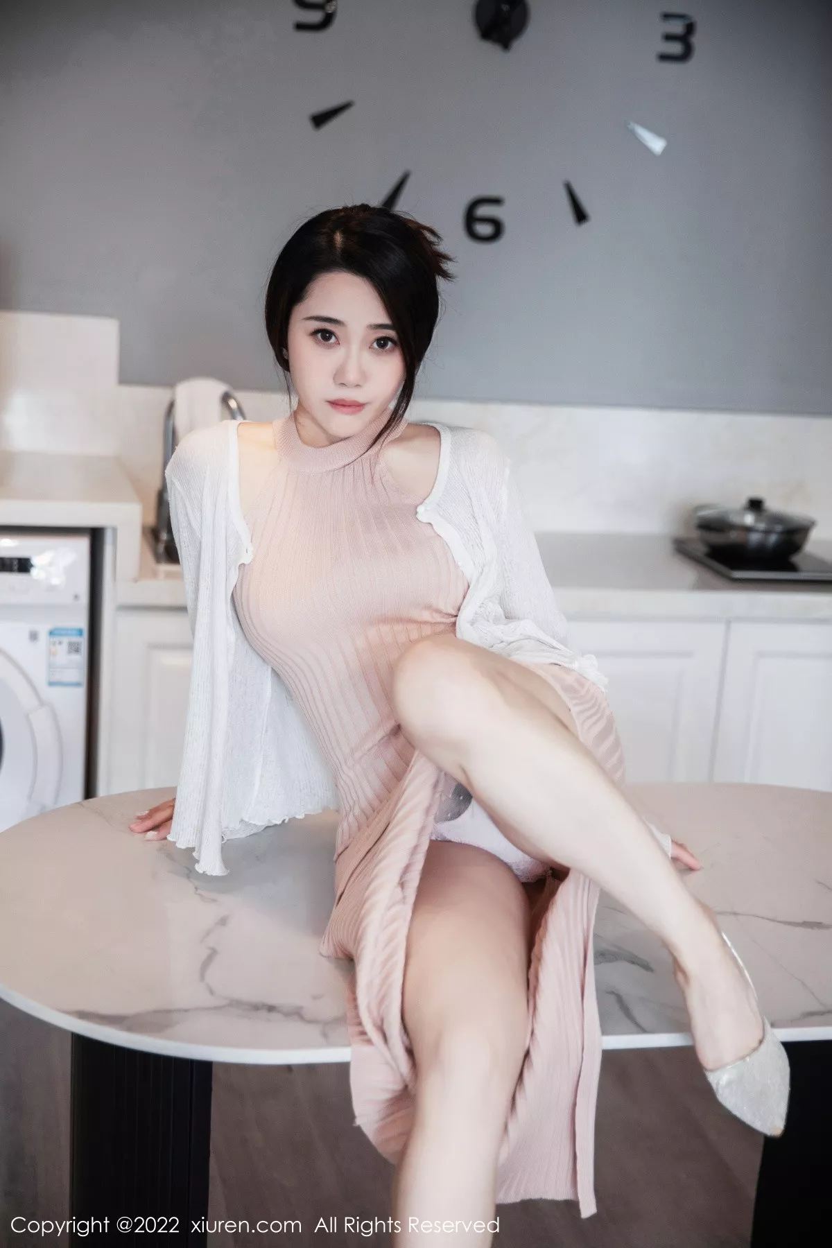 [XiuRen秀人网]第6066期严利娅写真  第15张-《94零社区》