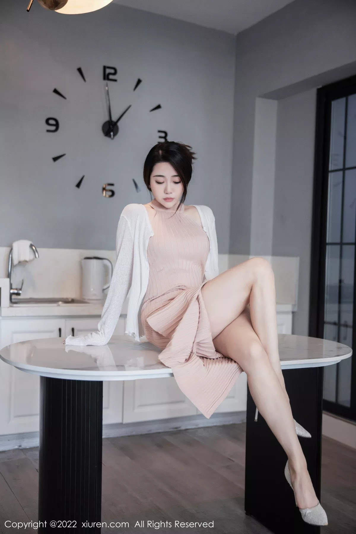 [XiuRen秀人网]第6066期严利娅写真  第17张-《94零社区》