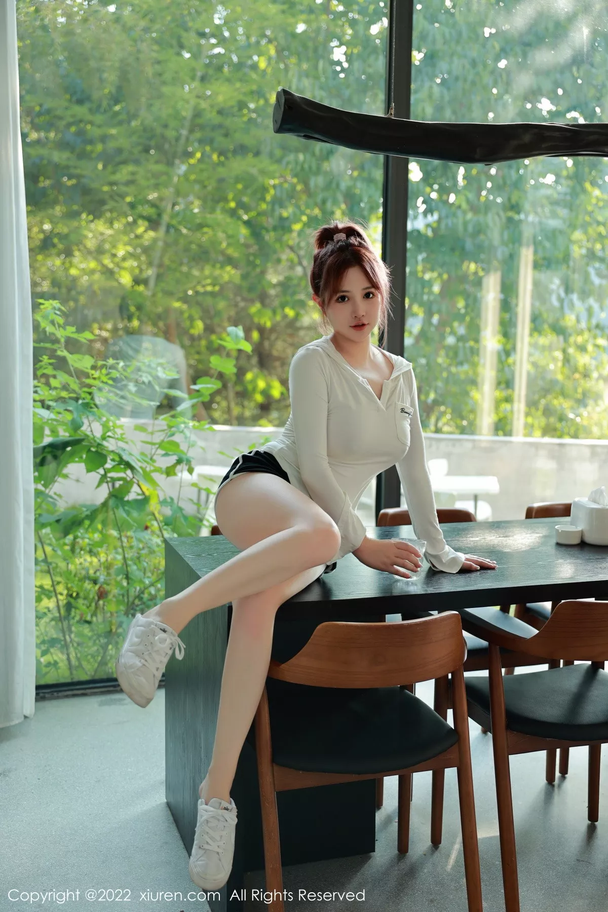 [XiuRen秀人网]第6067期养乐多写真  第32张-《94零社区》