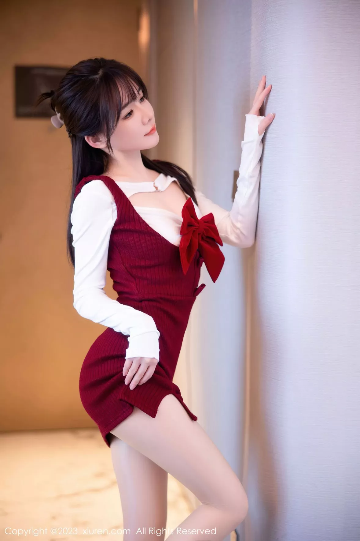 [XiuRen秀人网]第6168期婠婠么写真  第2张-《94零社区》
